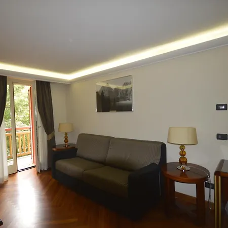 Villa Madonna Hotel 4*