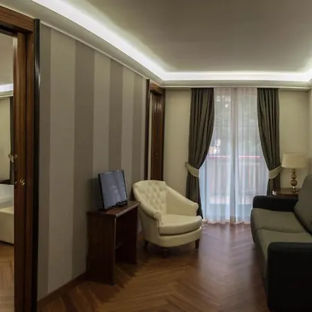 Villa Madonna Hotel Madonna