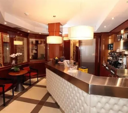 Villa Madonna 4*