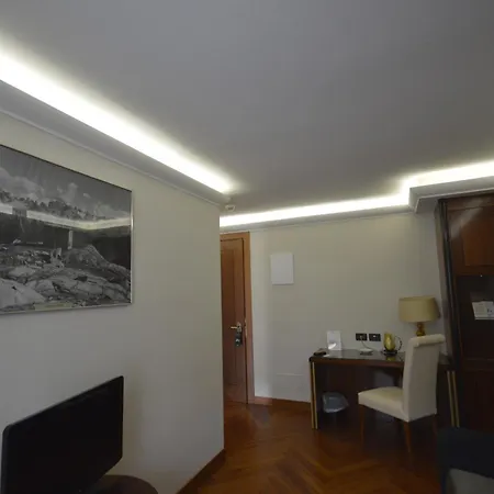酒店 Villa Madonna Madonna